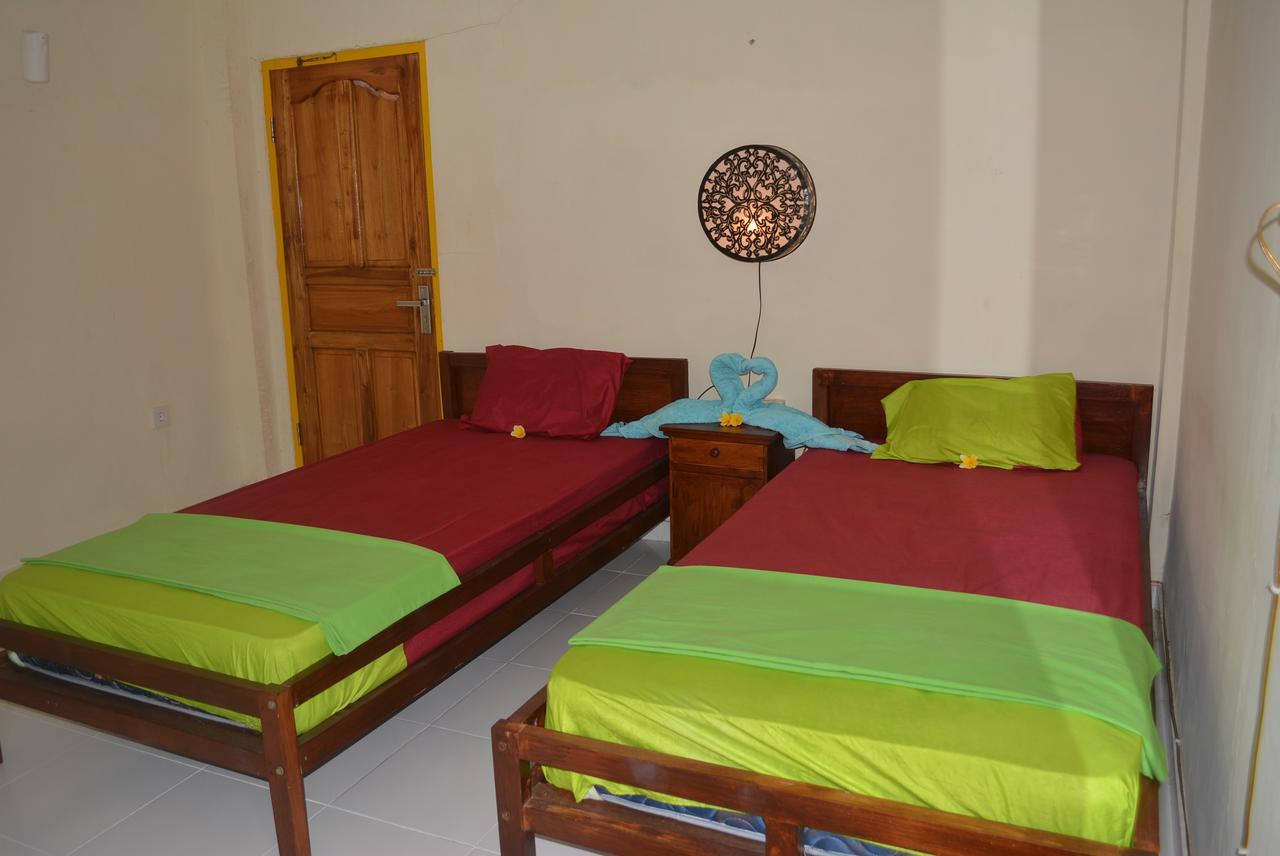 Repag Wayan Canggu Hostel Kuta Lombok Εξωτερικό φωτογραφία