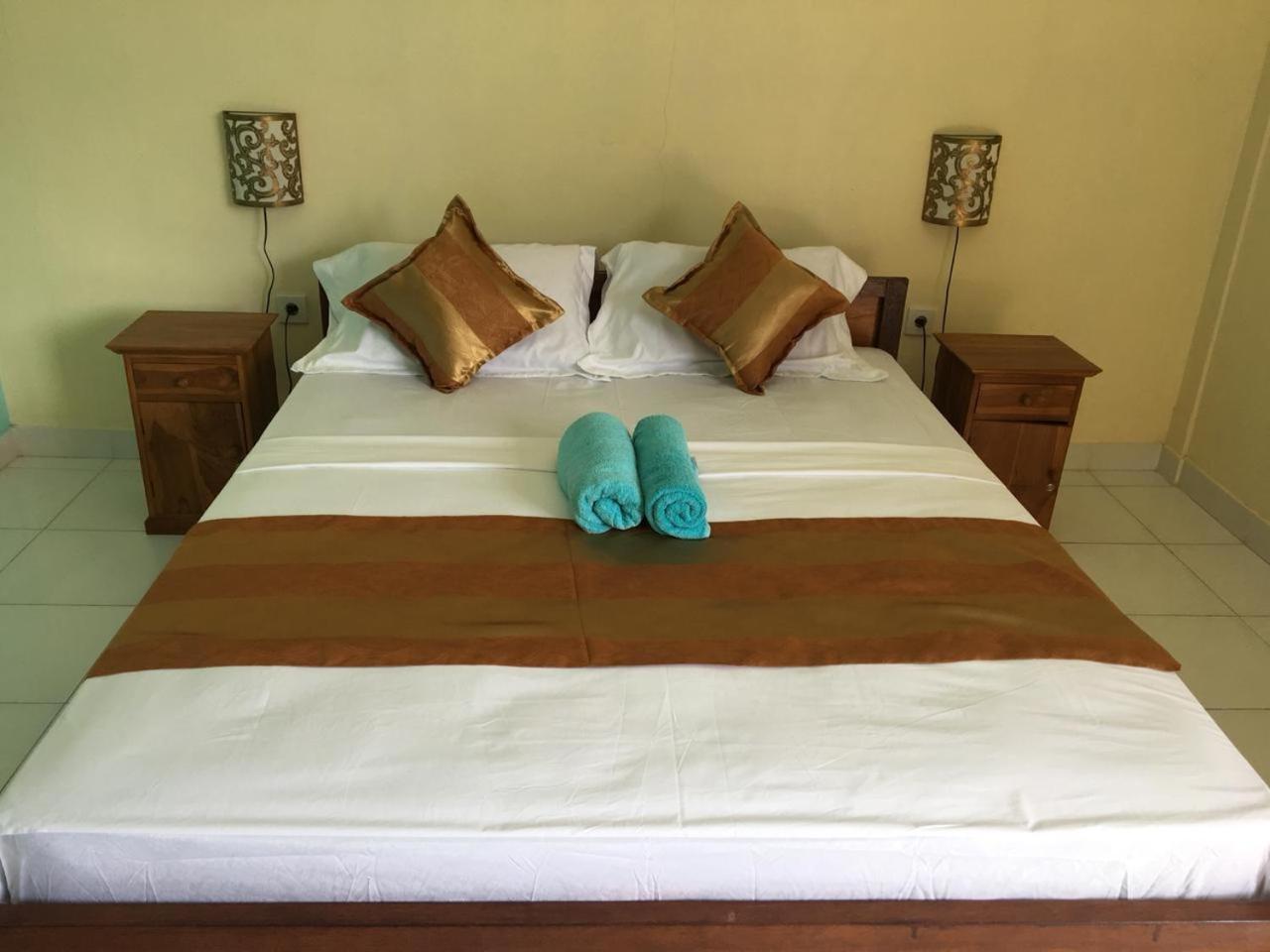Repag Wayan Canggu Hostel Kuta Lombok Εξωτερικό φωτογραφία